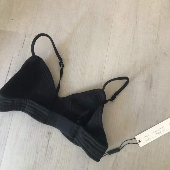 ⚡️⚡️ Indah top NWT! - Picture 5 of 5